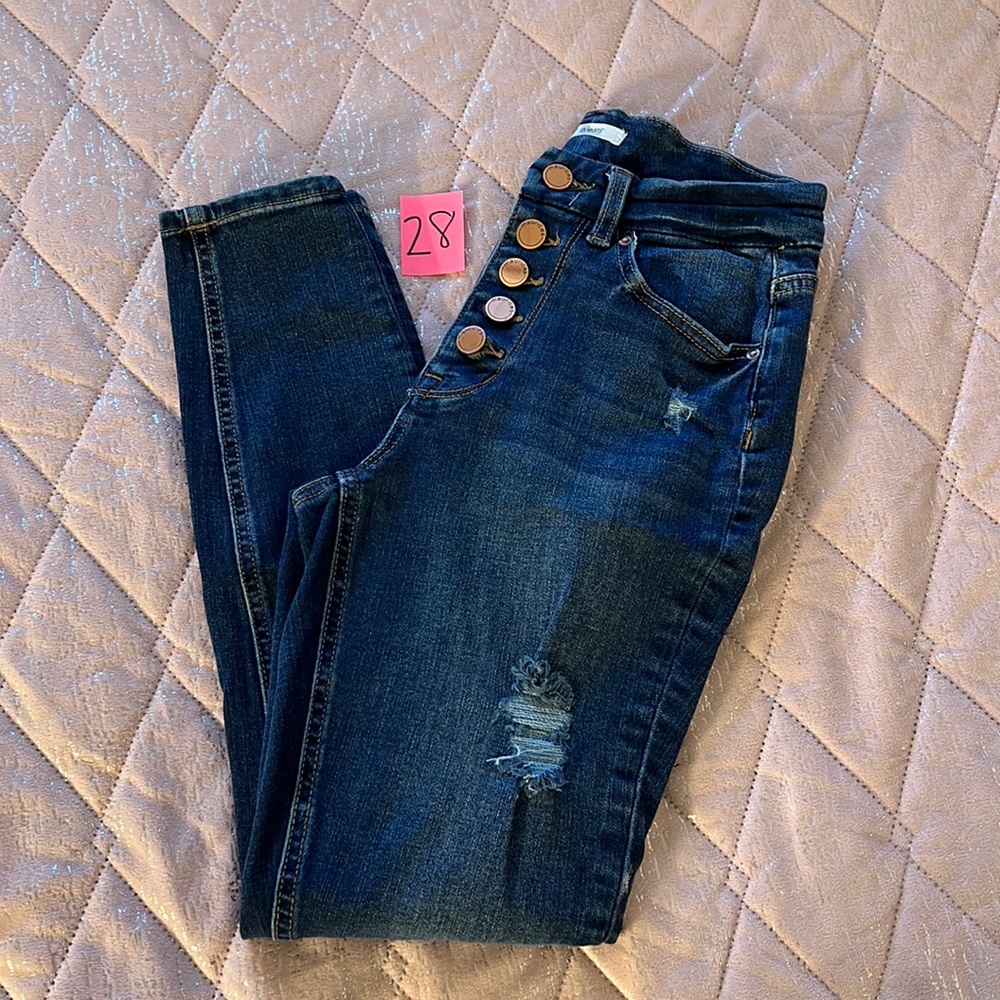 Maurice’s button up skinny jeans